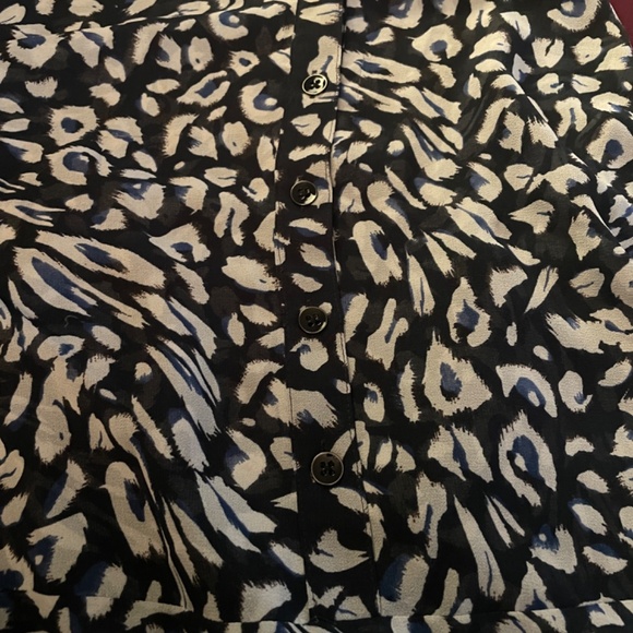 CAbi Purr Animal Print Cami Style 5362 Size Medium‎ Blue and White - Picture 4 of 8